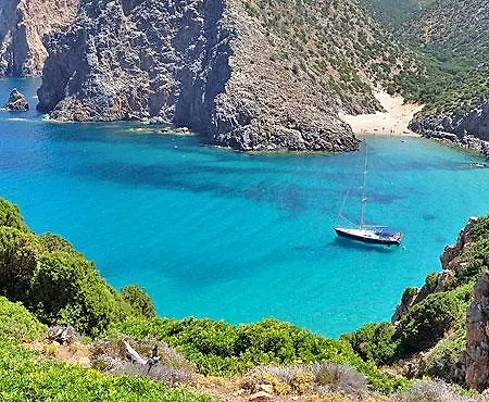 Rosmarino アパート ブッジェッル